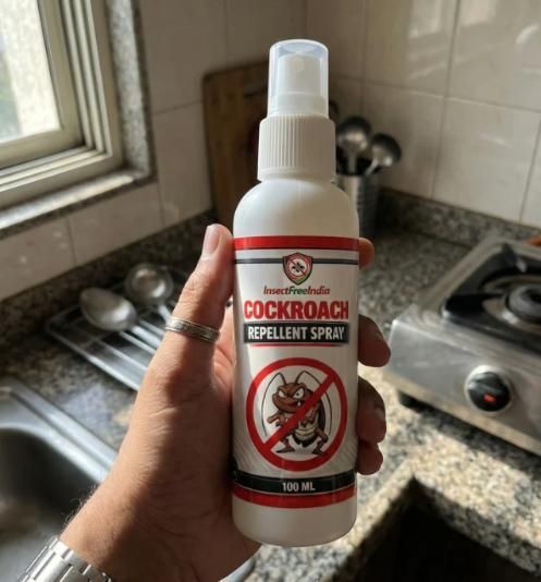 Cockroach Repellent Spray Buy 1 get 1 Free (Pack of 2)